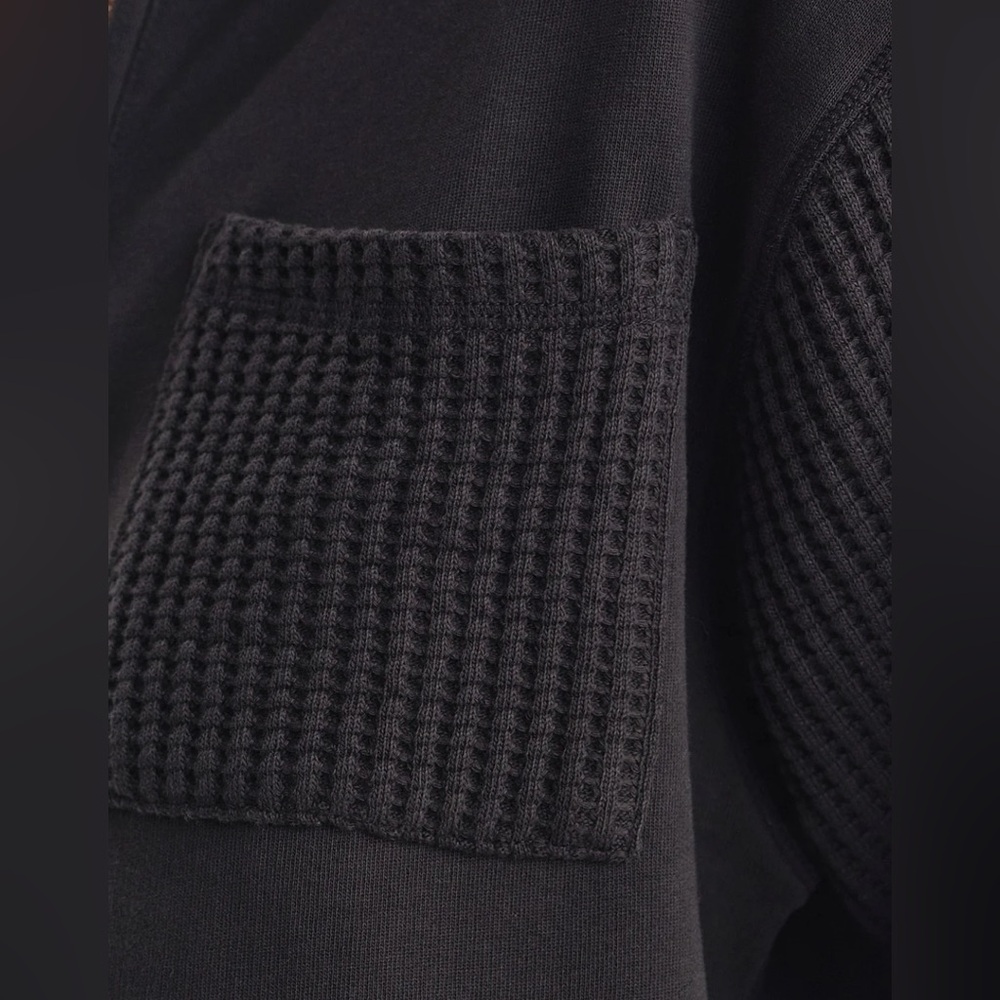 Mate The Label Organic Fleece and Waffle Cropped Half-Zip Sweatshirt Onyx Small - Picture 4 of 11